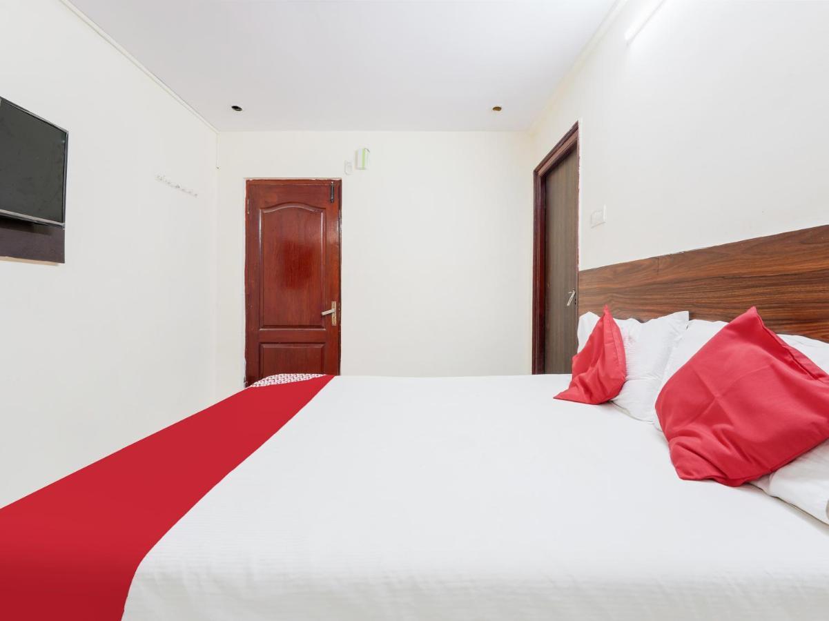 Spot On Hotel Supriya Vijayawāda Exterior foto